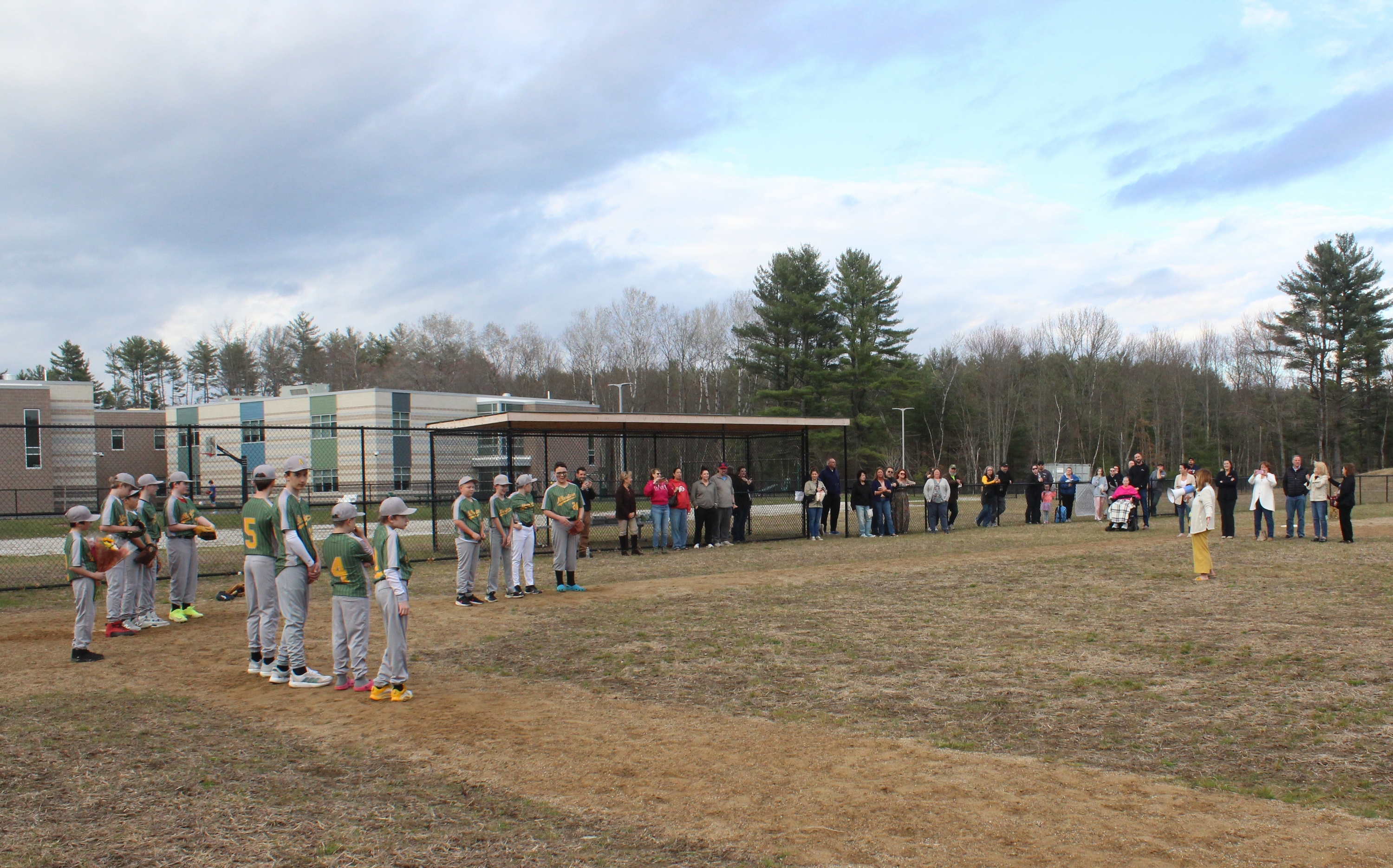 new-baseball-field-1294cr-sm new-baseball-field-1294cr-sm